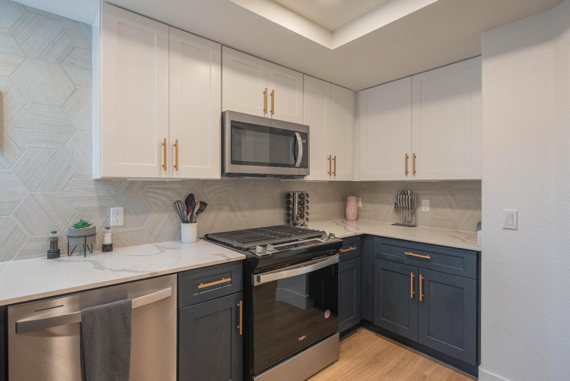 Exclusive-Walk To Golf, Shopping & Dining-King Bed N268 Apartment Scottsdale Exterior photo