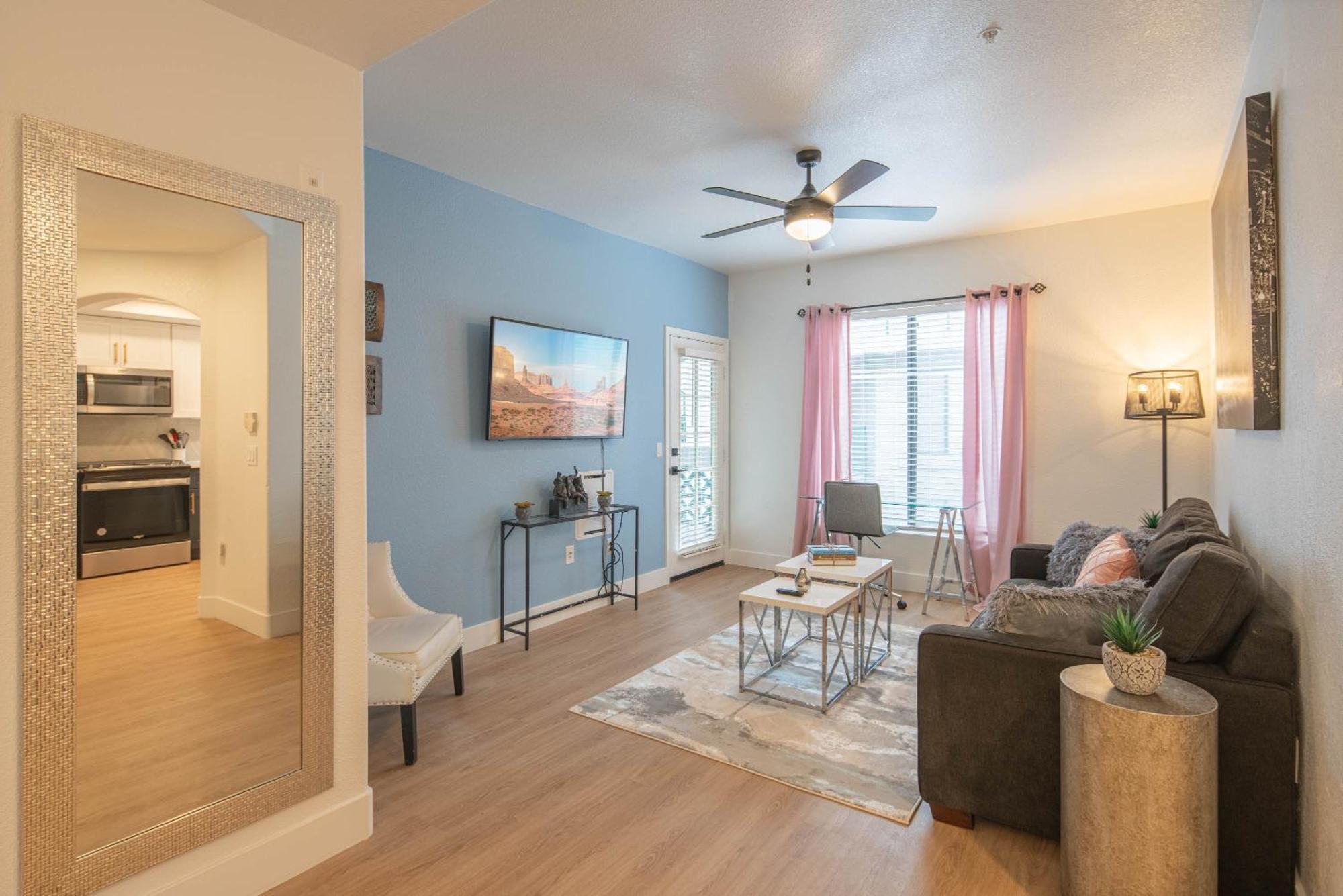 Exclusive-Walk To Golf, Shopping & Dining-King Bed N268 Apartment Scottsdale Exterior photo