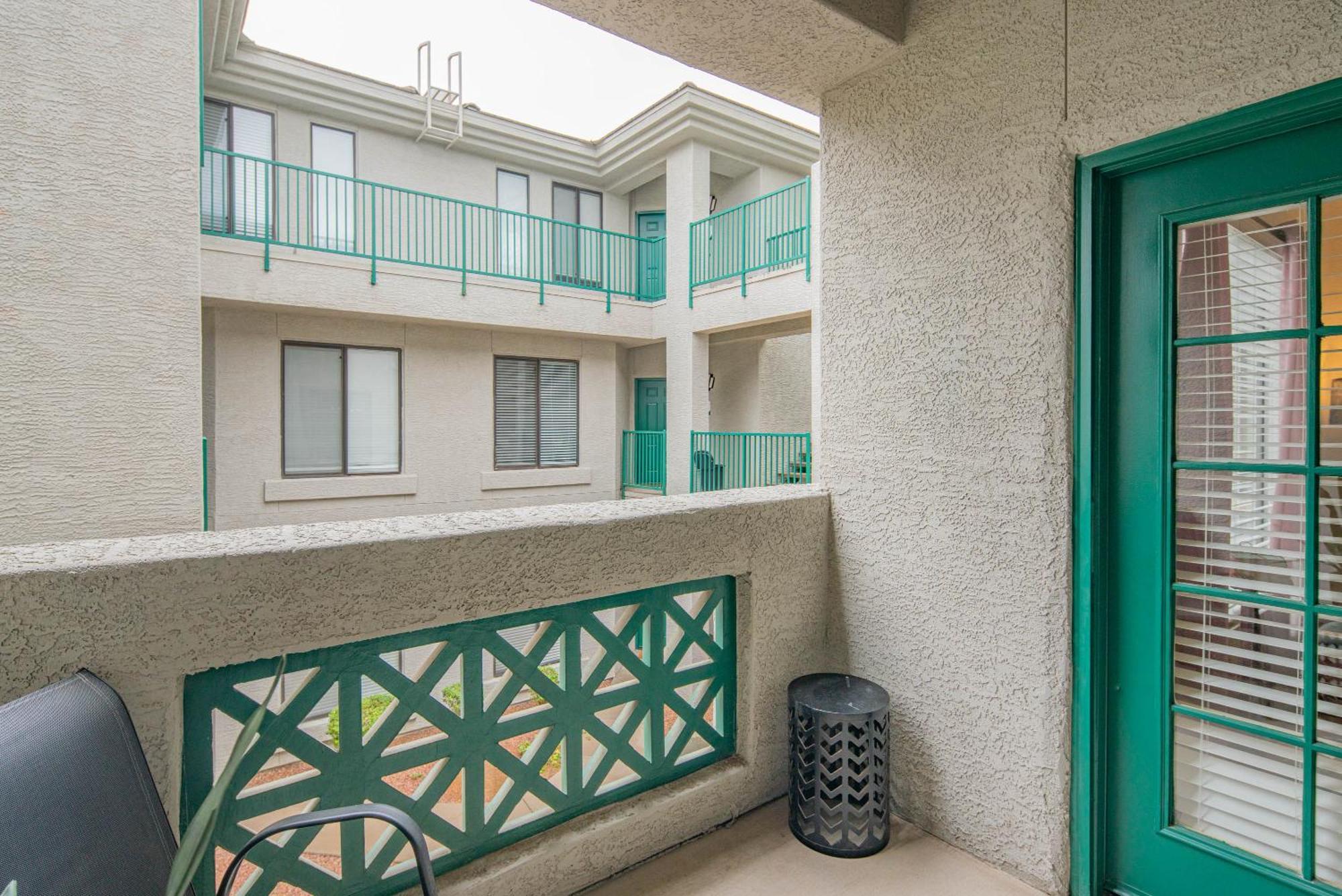 Exclusive-Walk To Golf, Shopping & Dining-King Bed N268 Apartment Scottsdale Exterior photo