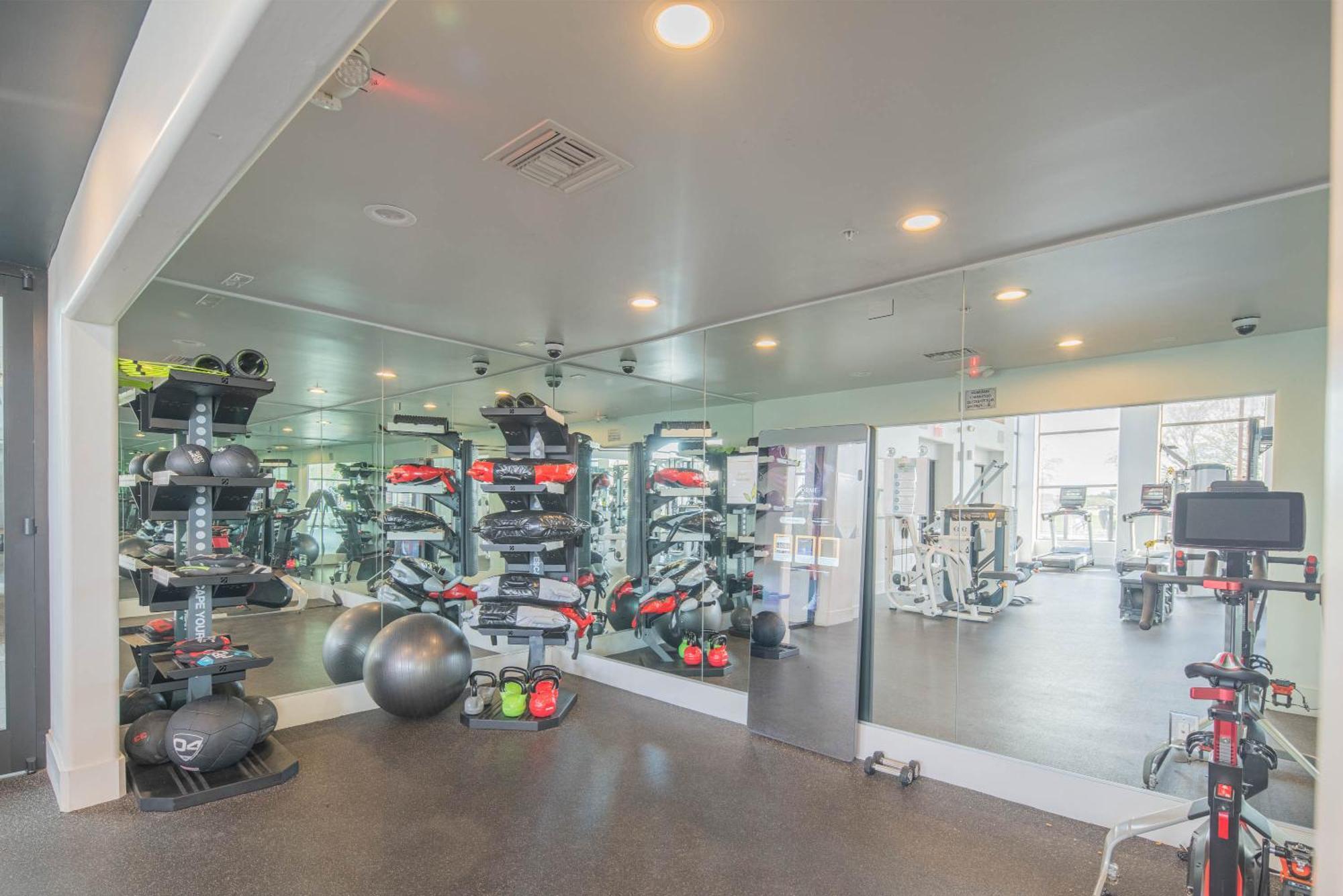 Exclusive-Walk To Golf, Shopping & Dining-King Bed N268 Apartment Scottsdale Exterior photo